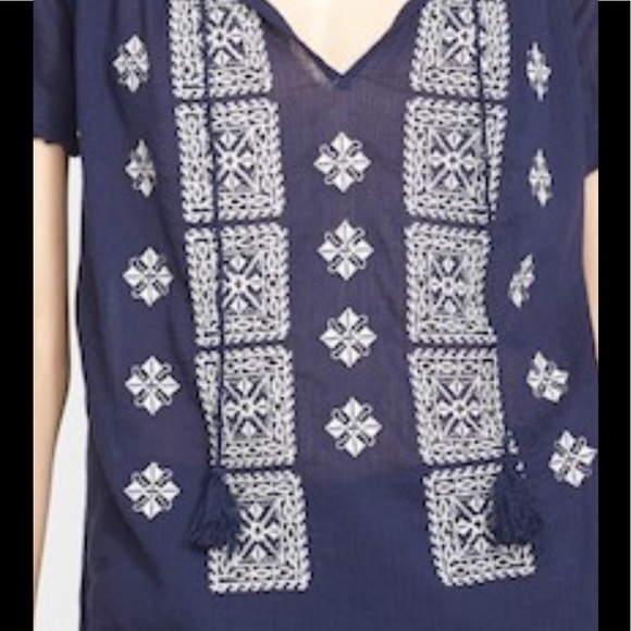 π***NWOT***Joie Long-Sleeve Navy Embroidered Blouse!π€© - Picture 3 of 8